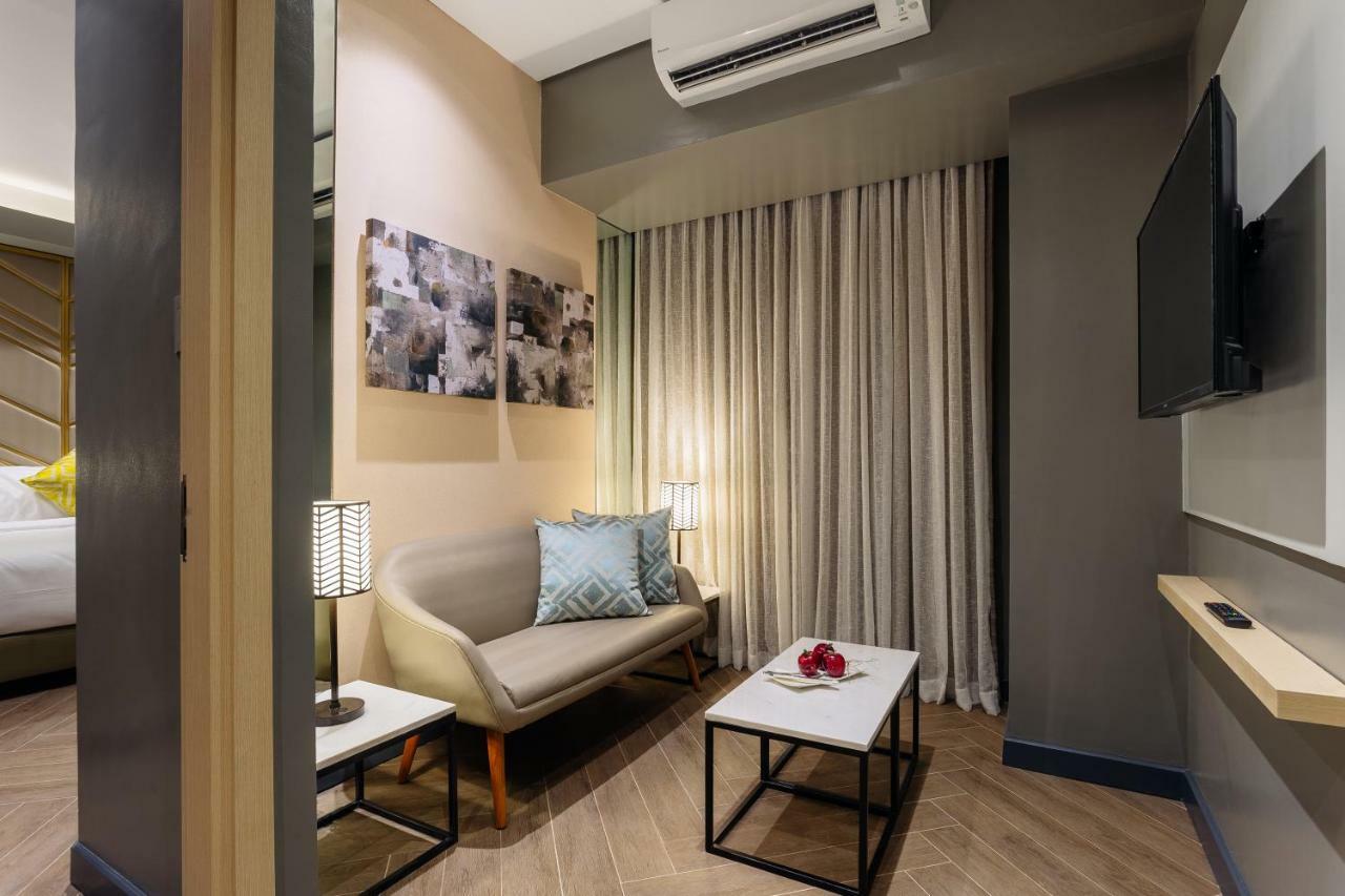 Summit Hotel Greenhills Quezon City Exterior foto